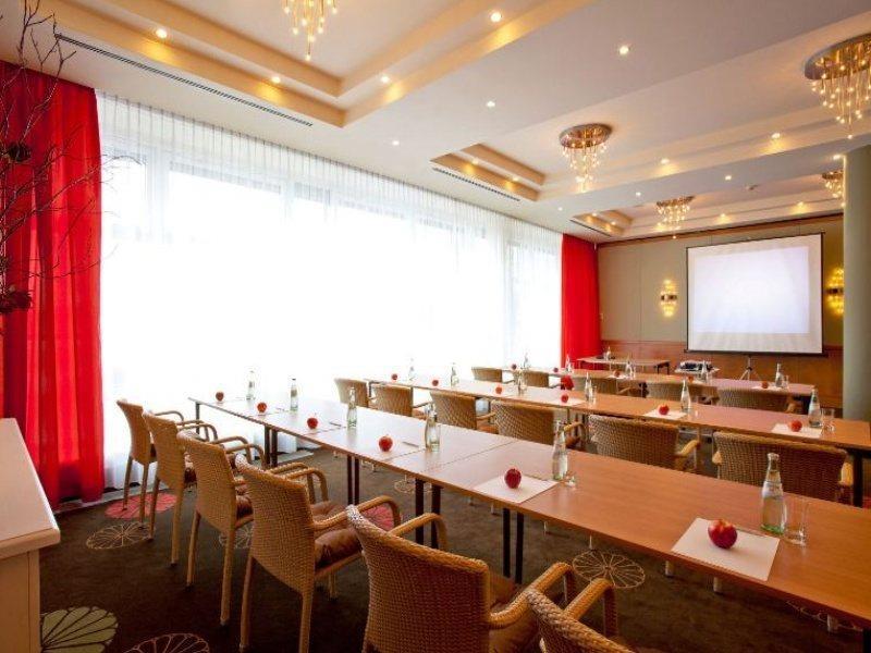 Vienna House By Wyndham Baltic Stralsund Hotel Exterior foto